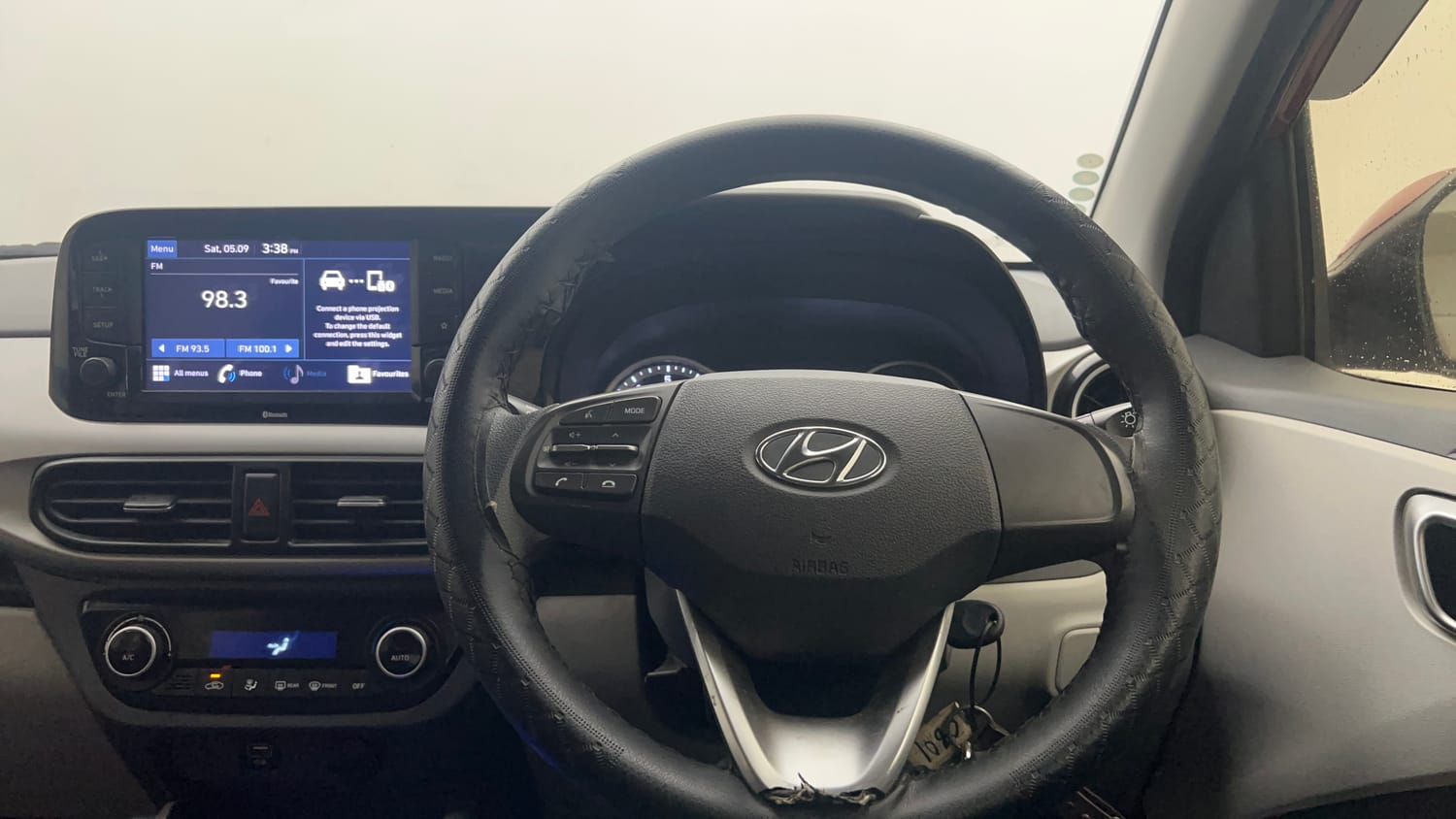 Used 2022 Hyundai Grand i10 Nios Sportz AMT 1.2 Kappa VTVT Petrol Automatic interior STEERING VIEW