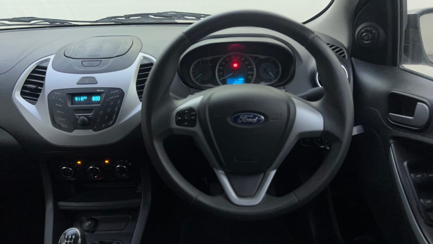 Used 2016 Ford Figo Trend 1.2 Ti-VCT Petrol Manual interior STEERING VIEW