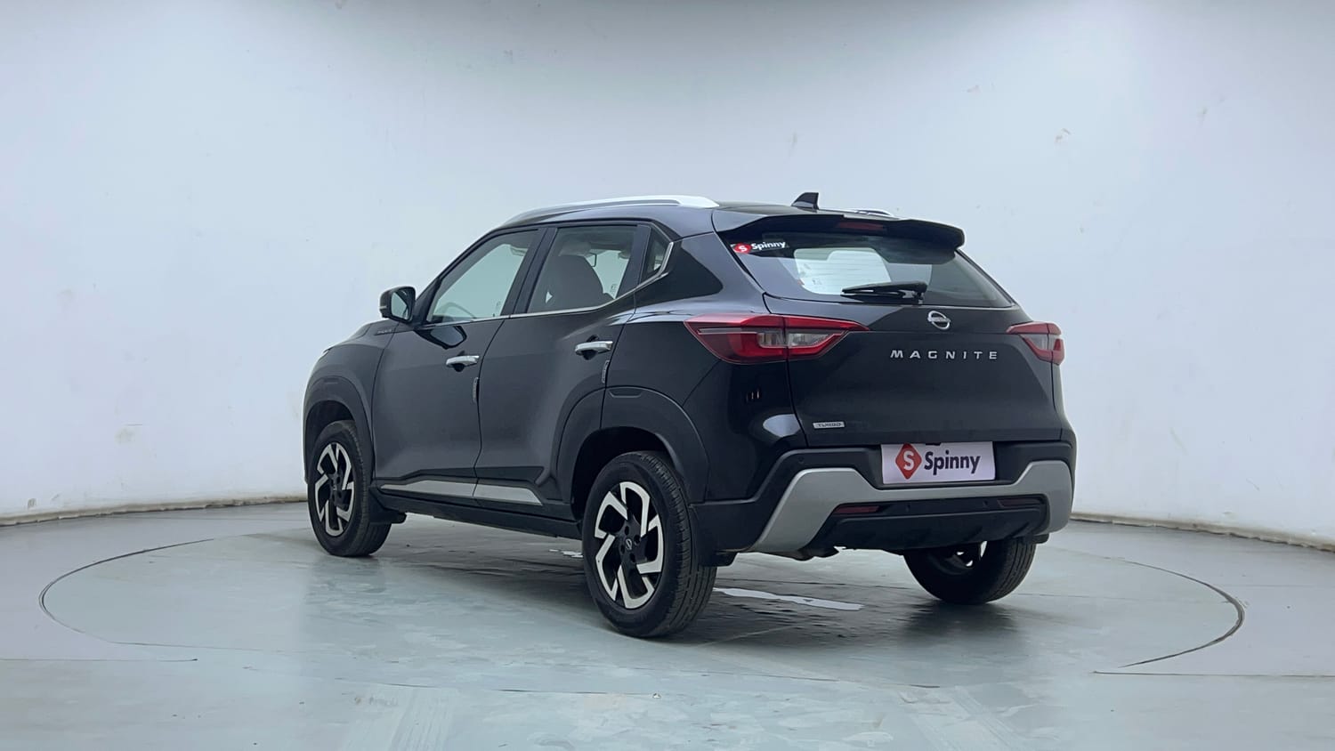 Used 2023 Nissan Magnite XV Premium Turbo Petrol Manual exterior LEFT REAR CORNER VIEW