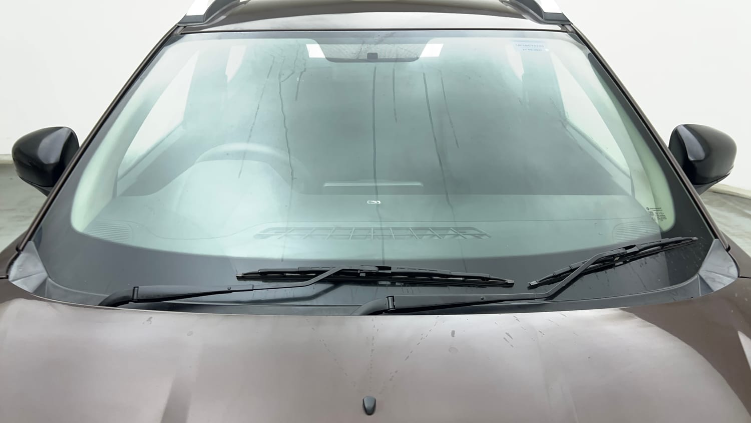Used 2021 Renault Kiger RXT MT Petrol Manual exterior FRONT WINDSHIELD VIEW