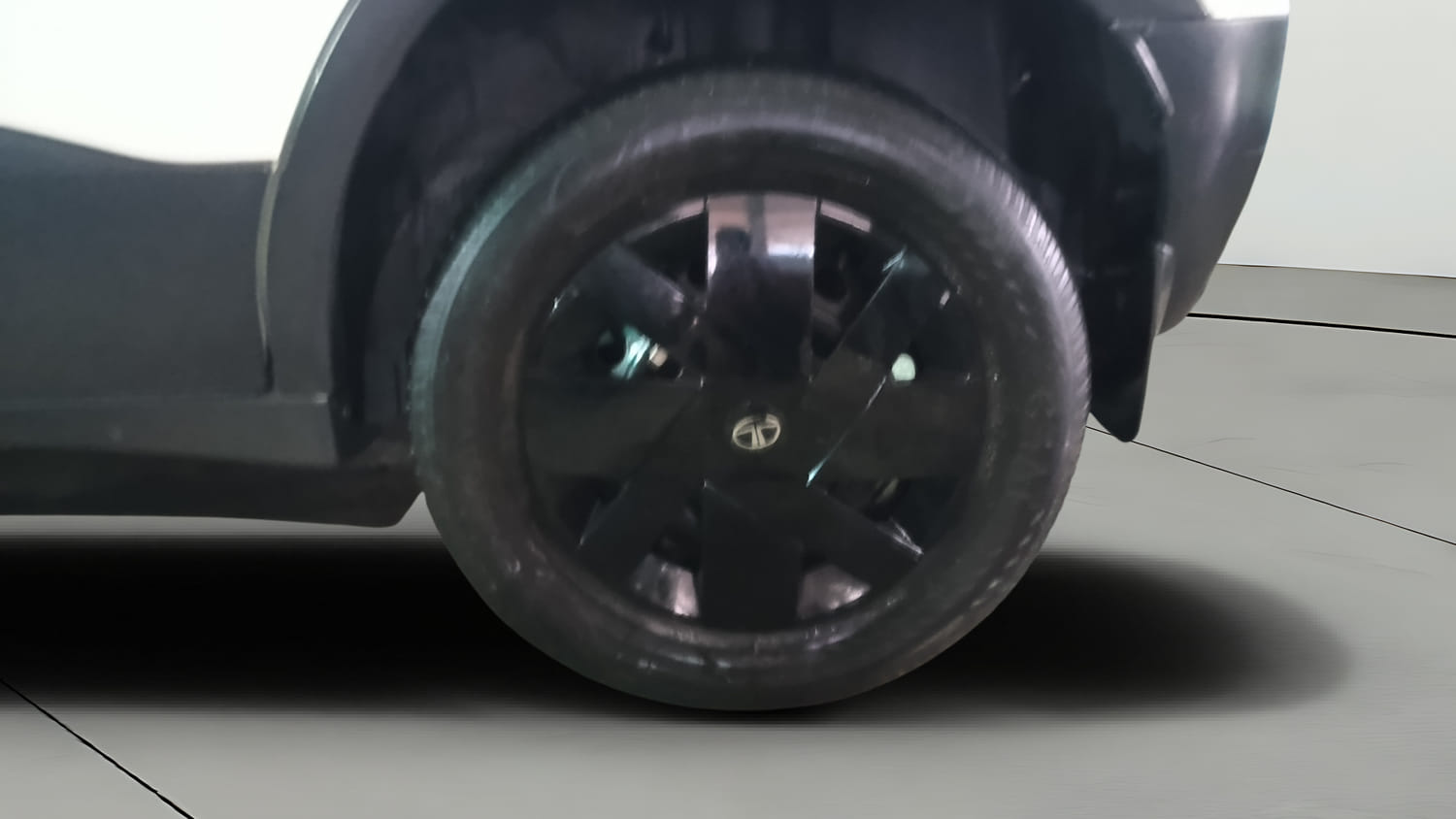 Used 2024 Tata Punch Pure iCNG Cng Manual tyres LEFT REAR TYRE RIM VIEW