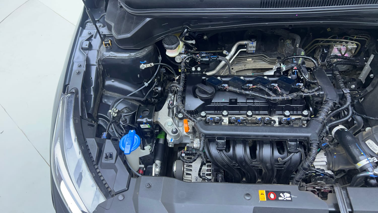 Used 2024 Hyundai New i20 Asta (O) 1.2 IVT Petrol Automatic engine ENGINE RIGHT SIDE VIEW