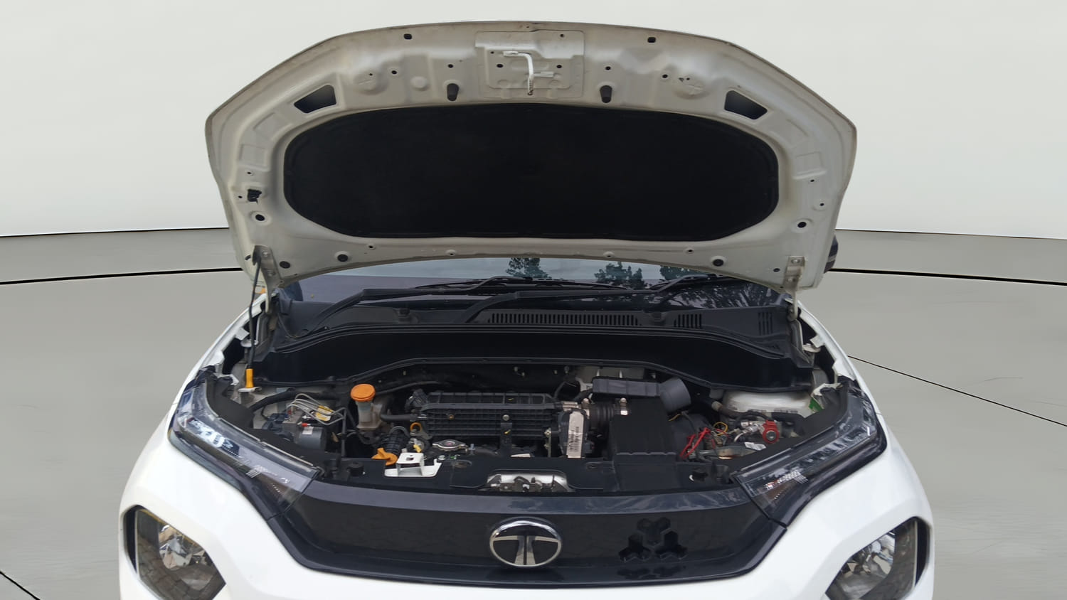 Used 2024 Tata Punch Pure iCNG Cng Manual engine ENGINE & BONNET OPEN FRONT VIEW