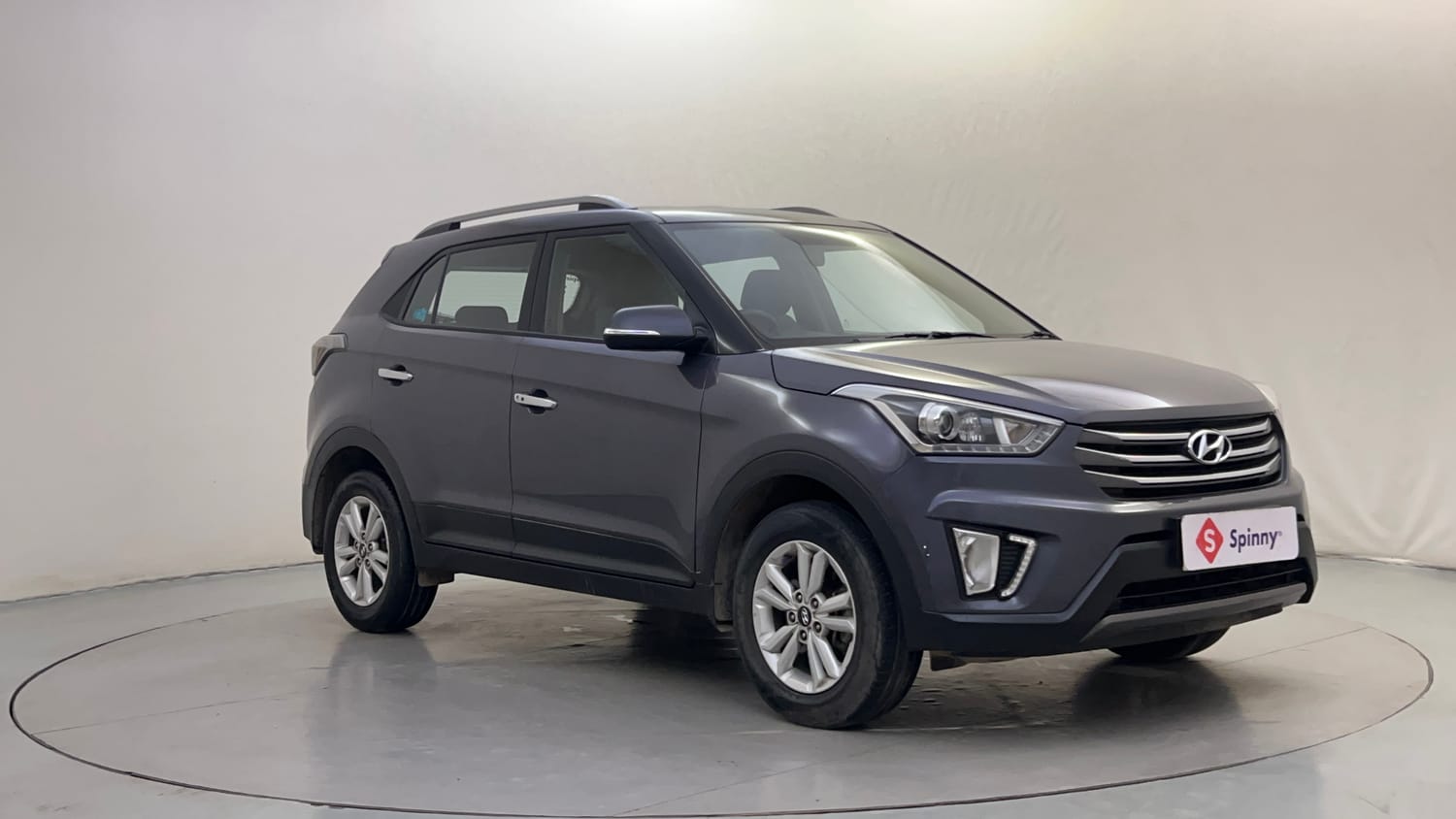 Used 2017 Hyundai Creta 1.6 SX Plus Petrol Petrol Manual exterior RIGHT FRONT CORNER VIEW