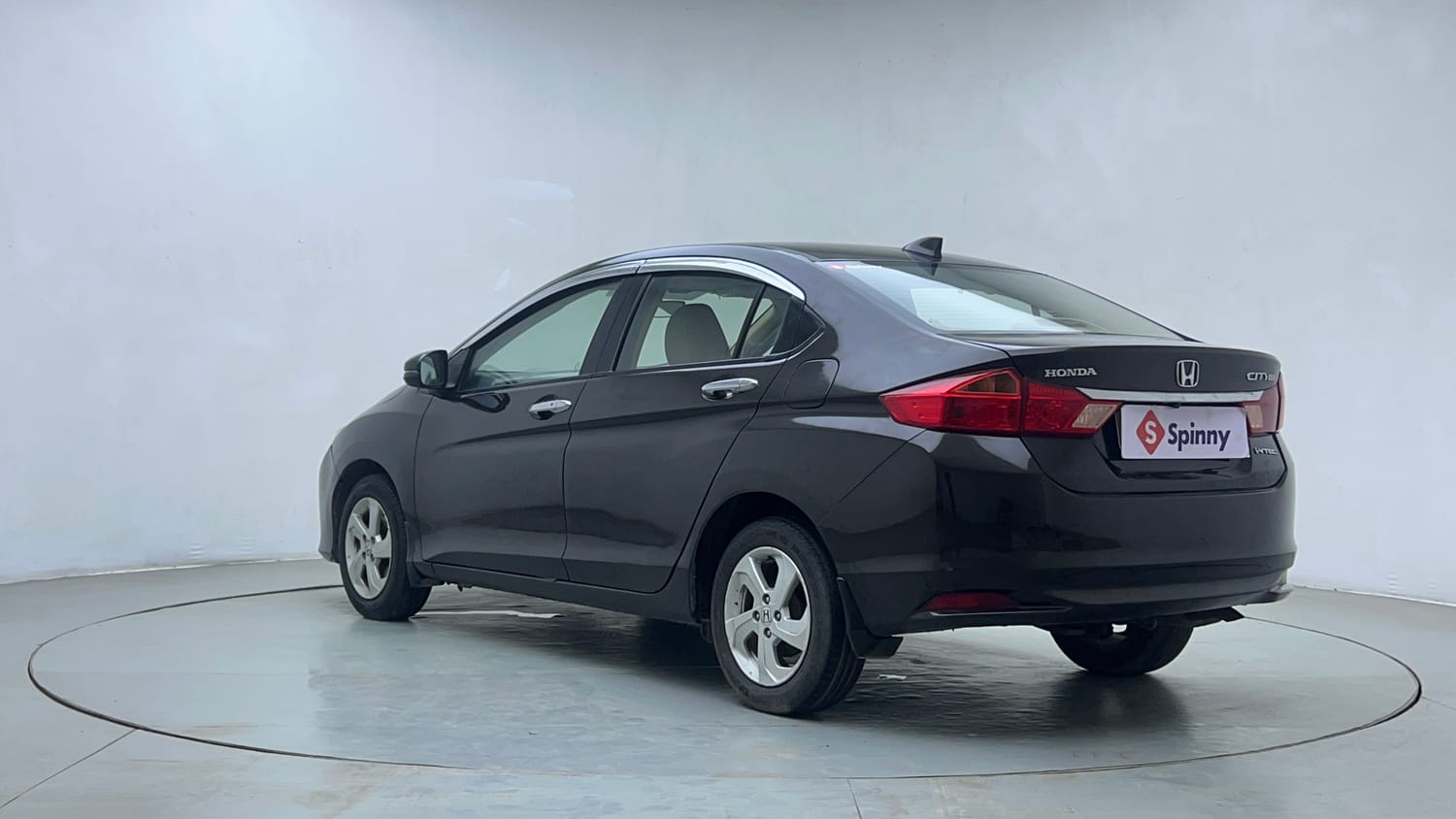 Used 2016 Honda City VX CVT Petrol Automatic exterior LEFT REAR CORNER VIEW