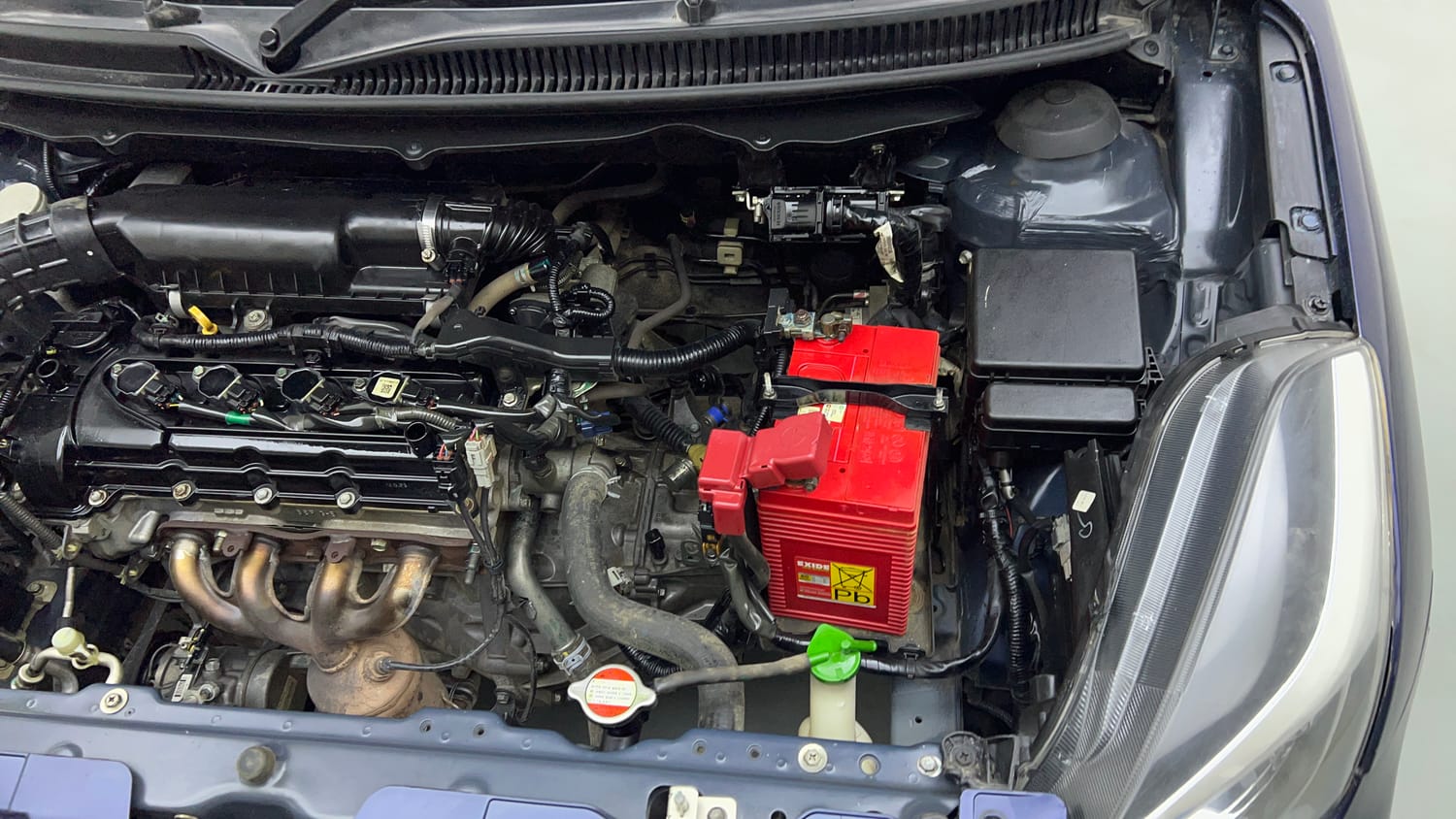 Used 2021 Maruti Suzuki Baleno Zeta Petrol Manual engine ENGINE LEFT SIDE VIEW