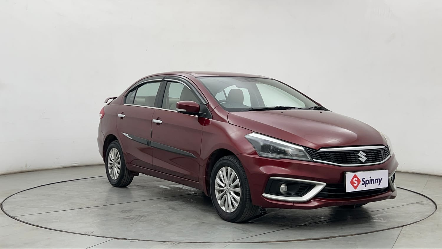 Used 2023 Maruti Suzuki Ciaz Zeta 1.5 Petrol Manual exterior RIGHT FRONT CORNER VIEW