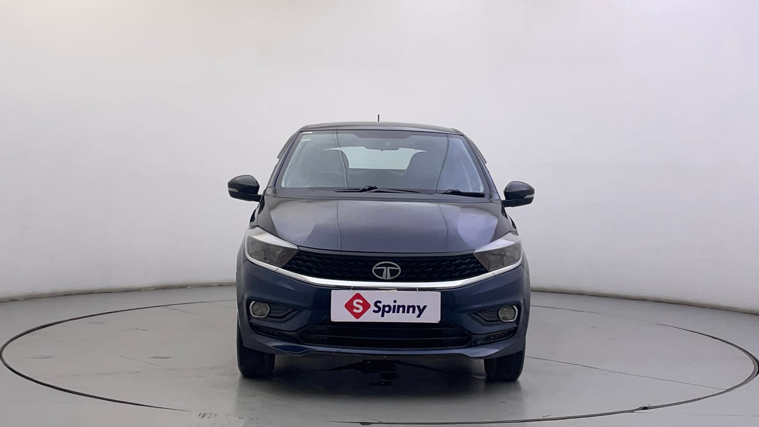 Used 2023 Tata Tigor XZ CNG Cng Manual exterior FRONT VIEW