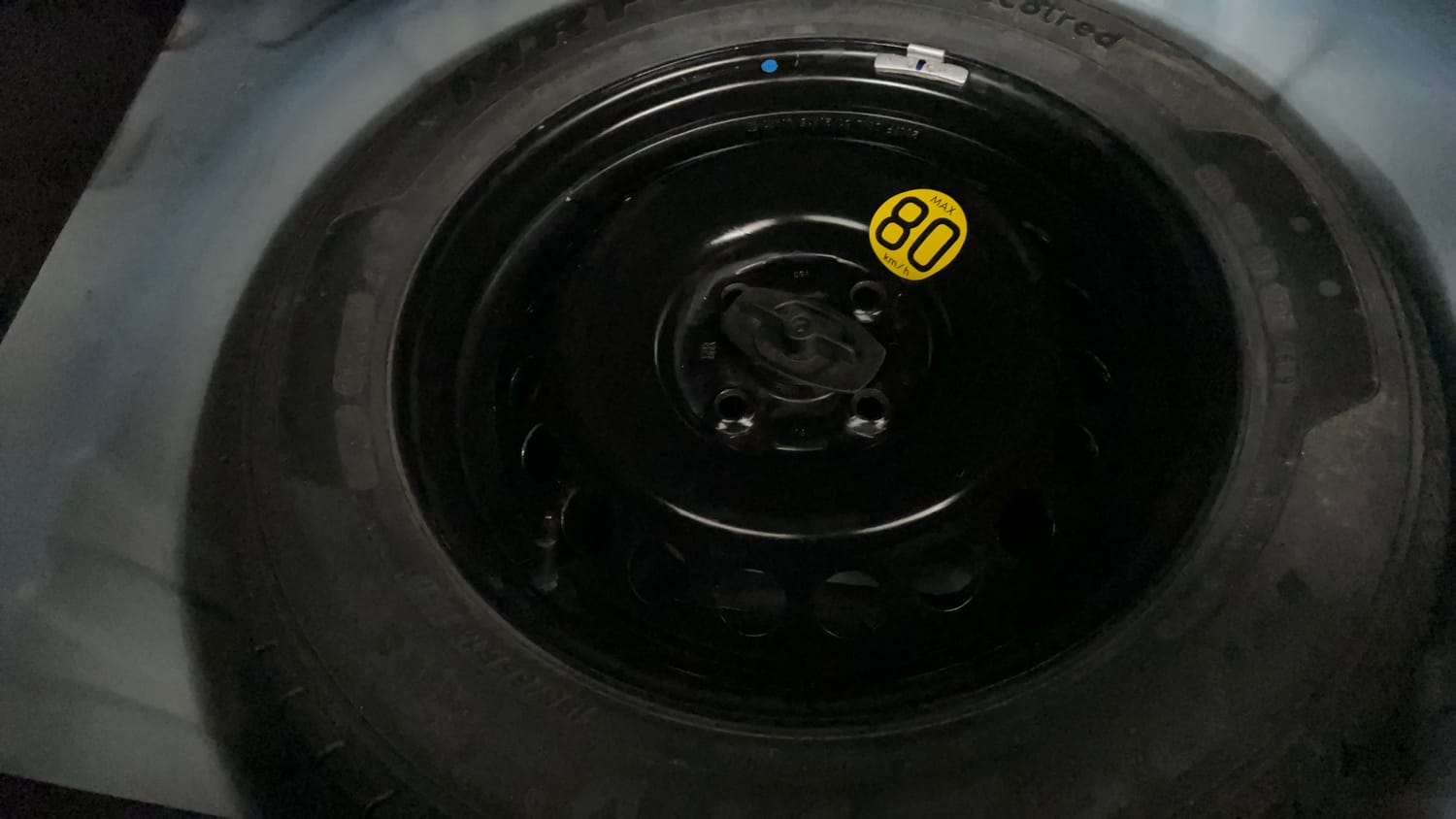 Used 2020 Maruti Suzuki Baleno Zeta Petrol Manual tyres SPARE TYRE VIEW