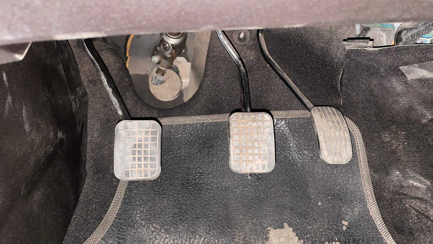 Used 2015 Tata Zest XM Petrol Petrol Manual interior PEDALS VIEW