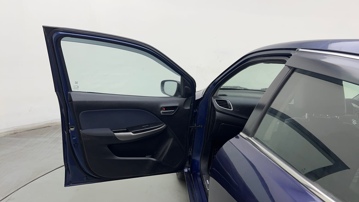 Used 2021 Maruti Suzuki Baleno Zeta Petrol Manual interior LEFT FRONT DOOR OPEN VIEW