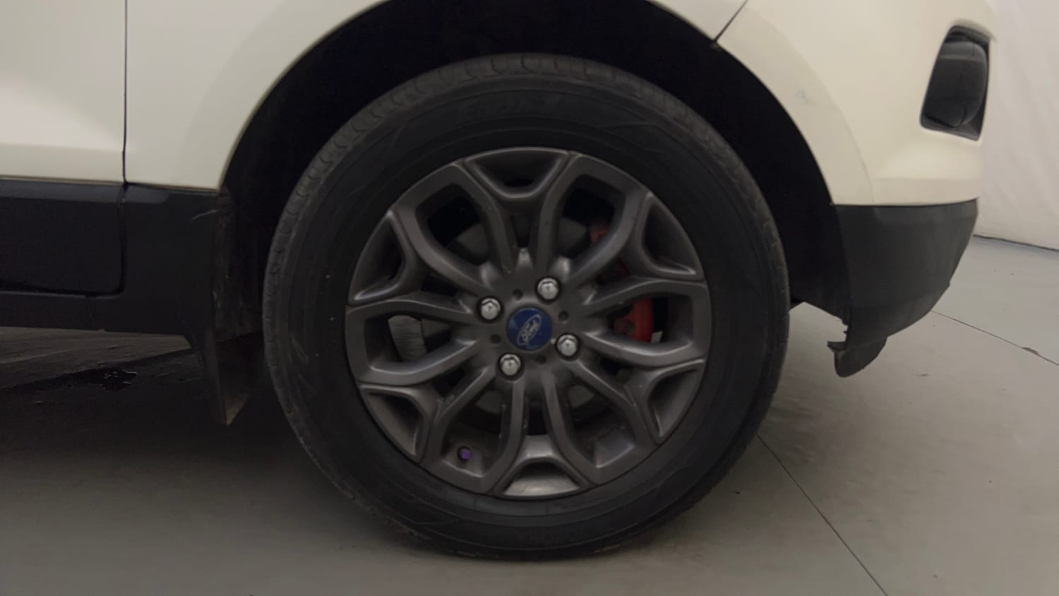 Used 2016 Ford EcoSport Titanium 1.5L Ti-VCT AT Petrol Automatic tyres RIGHT FRONT TYRE RIM VIEW