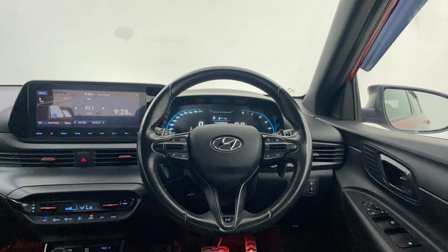 Used 2022 Hyundai i20 N Line N8 1.0 Turbo DCT Dual Tone Petrol Automatic interior STEERING VIEW