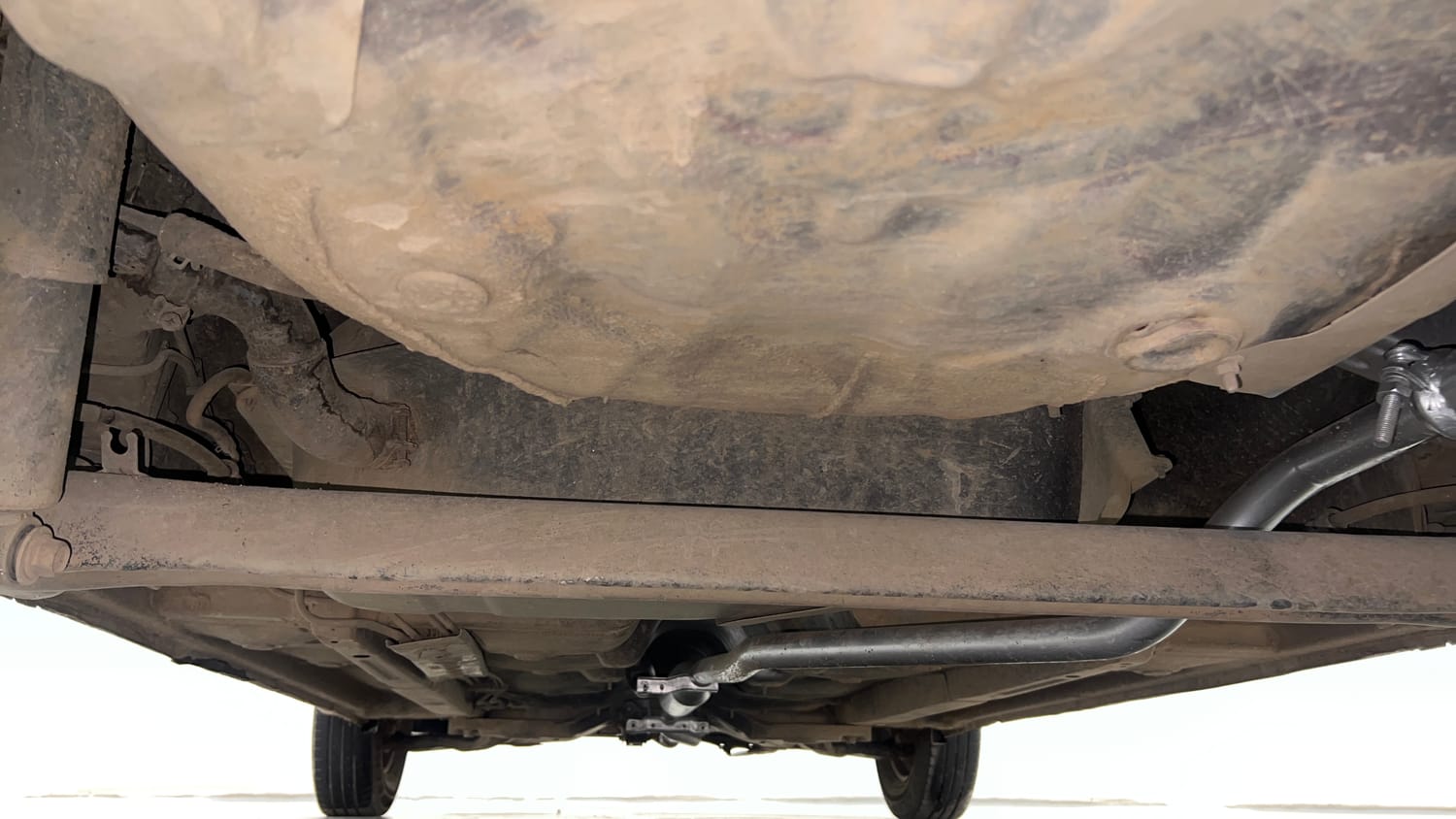 Used 2013 Hyundai i10 Era 1.1 iRDE2 Petrol Manual extra REAR UNDERBODY VIEW (TAKEN FROM REAR)