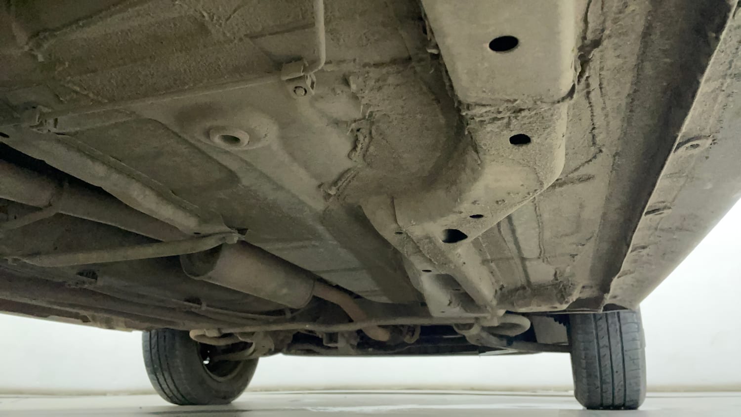 Used 2023 Tata Tigor XZ CNG Cng Manual extra REAR RIGHT UNDERBODY VIEW