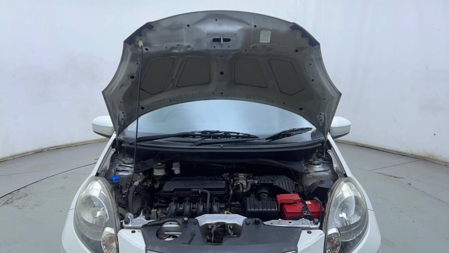 Used 2013 Honda Brio S MT Petrol Manual engine ENGINE & BONNET OPEN FRONT VIEW