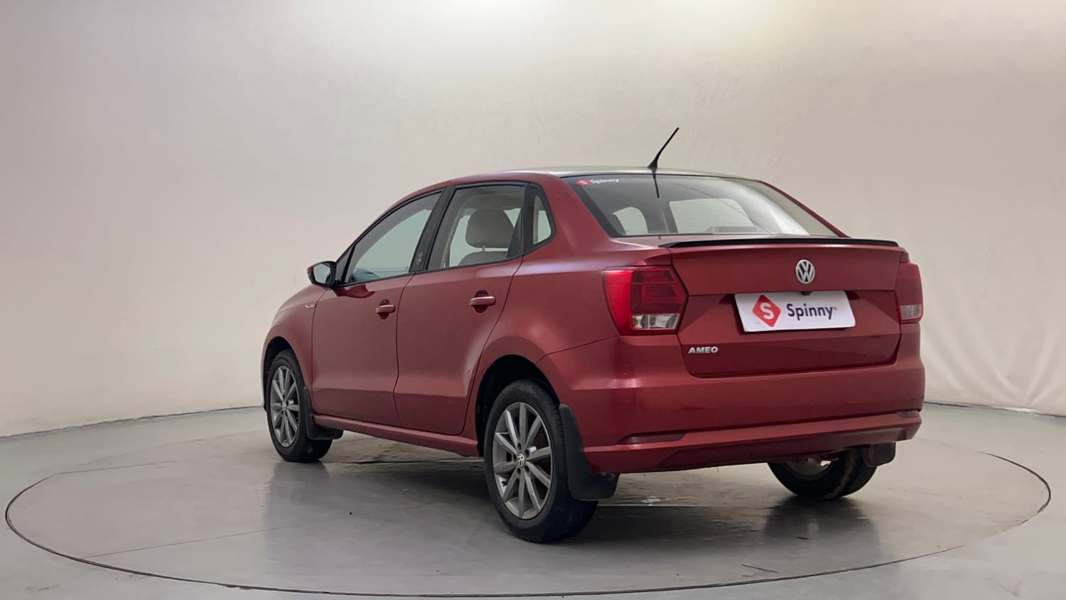 Used 2019 Volkswagen Ameo Highline Plus 1.0L (P) 16 Alloy Petrol Manual exterior LEFT REAR CORNER VIEW