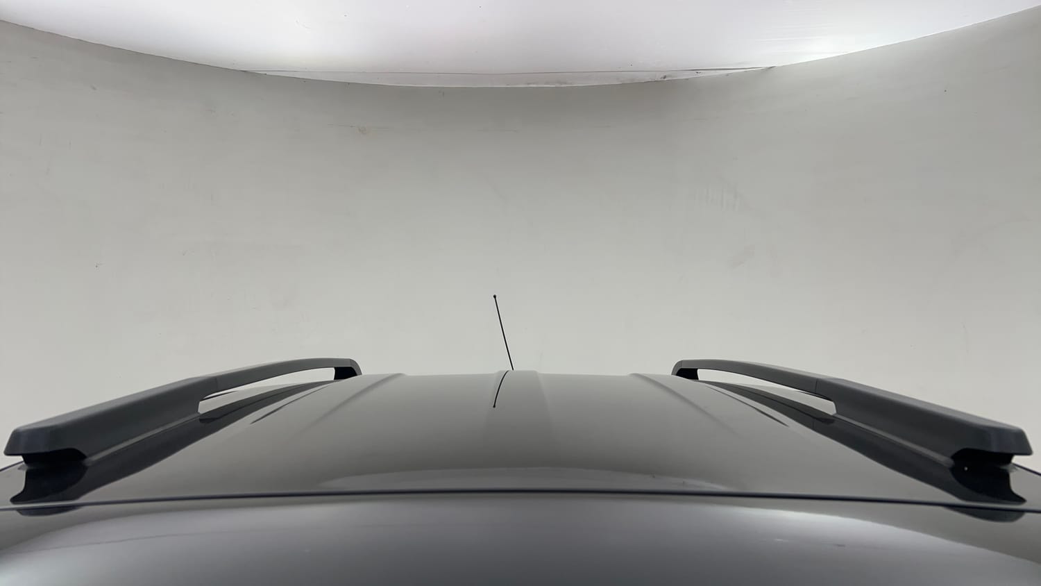 Used 2022 Renault Triber RXZ EASY-R AMT Dual Tone Petrol Automatic exterior EXTERIOR ROOF VIEW