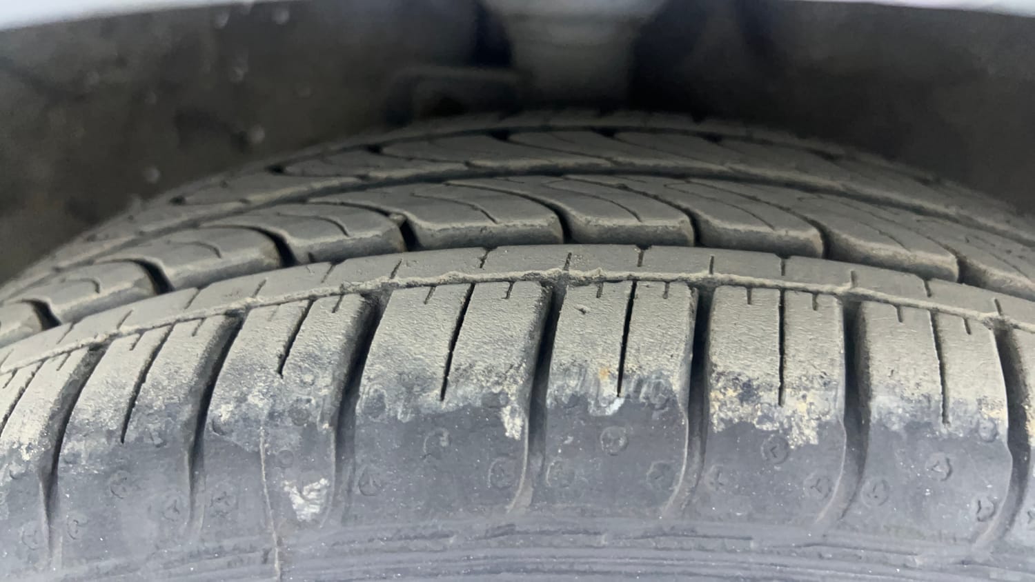 Used 2020 Maruti Suzuki Celerio ZXi Petrol Manual tyres RIGHT FRONT TYRE TREAD VIEW