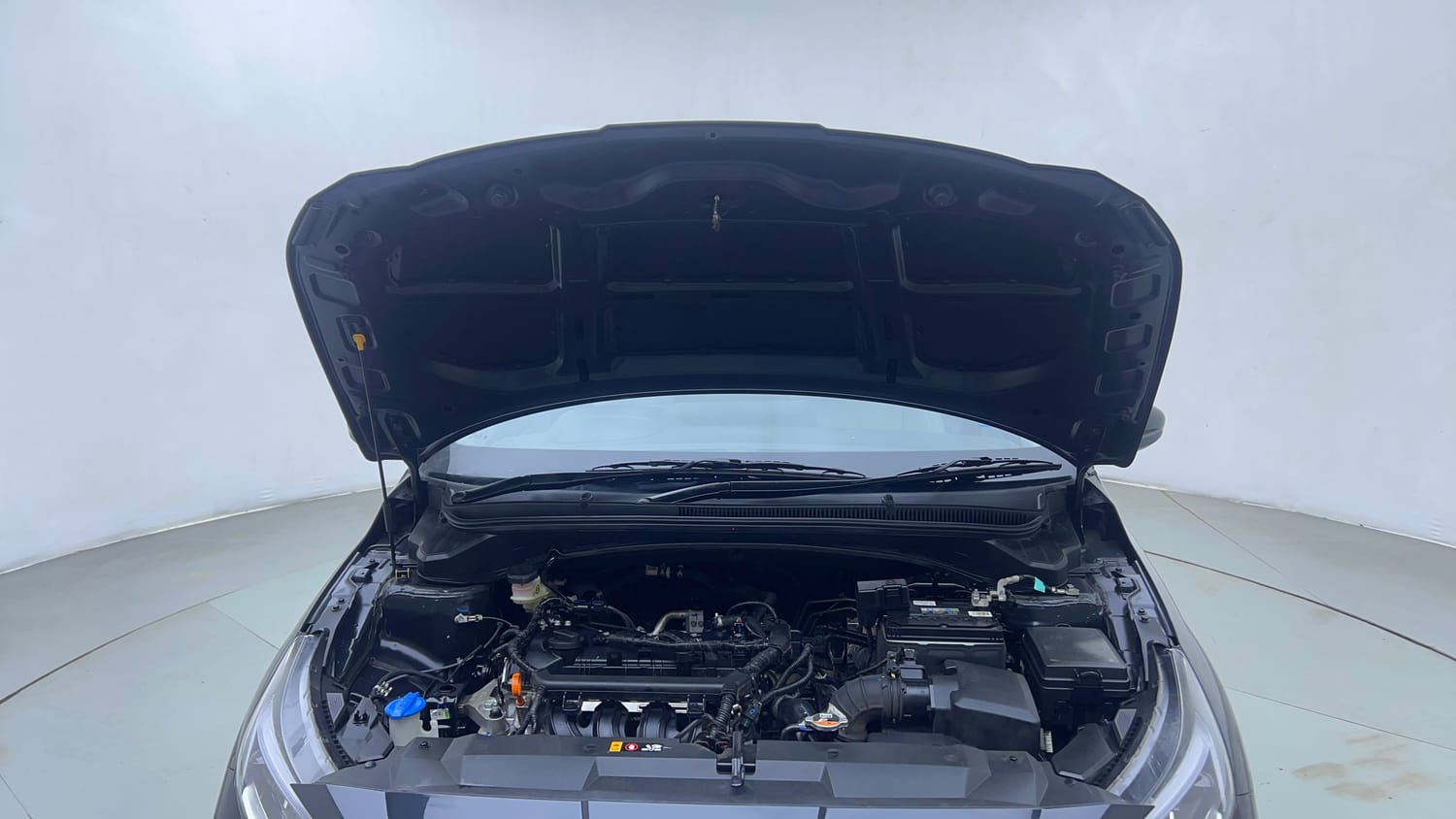 Used 2024 Hyundai New i20 Asta (O) 1.2 IVT Petrol Automatic engine ENGINE & BONNET OPEN FRONT VIEW