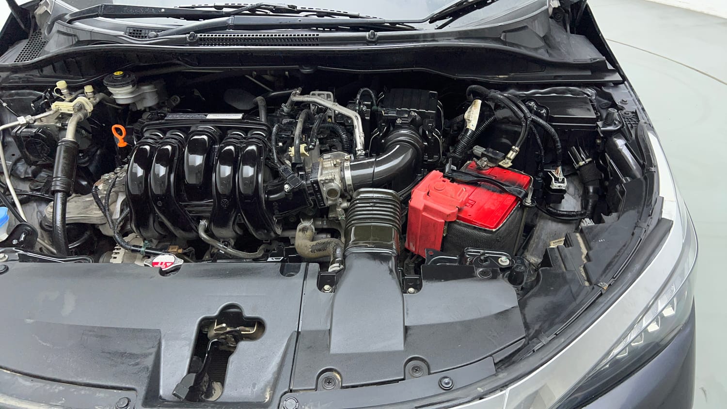 Used 2022 Honda City ZX CVT Petrol Petrol Automatic engine ENGINE LEFT SIDE VIEW