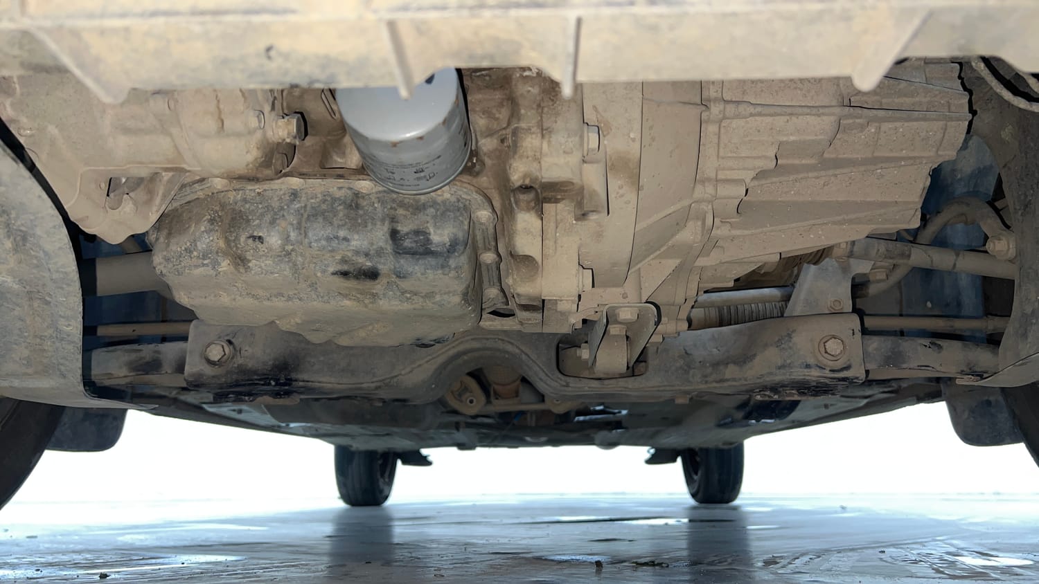 Used 2019 Volkswagen Ameo Trendline 1.0L (P) Petrol Manual extra FRONT LEFT UNDERBODY VIEW