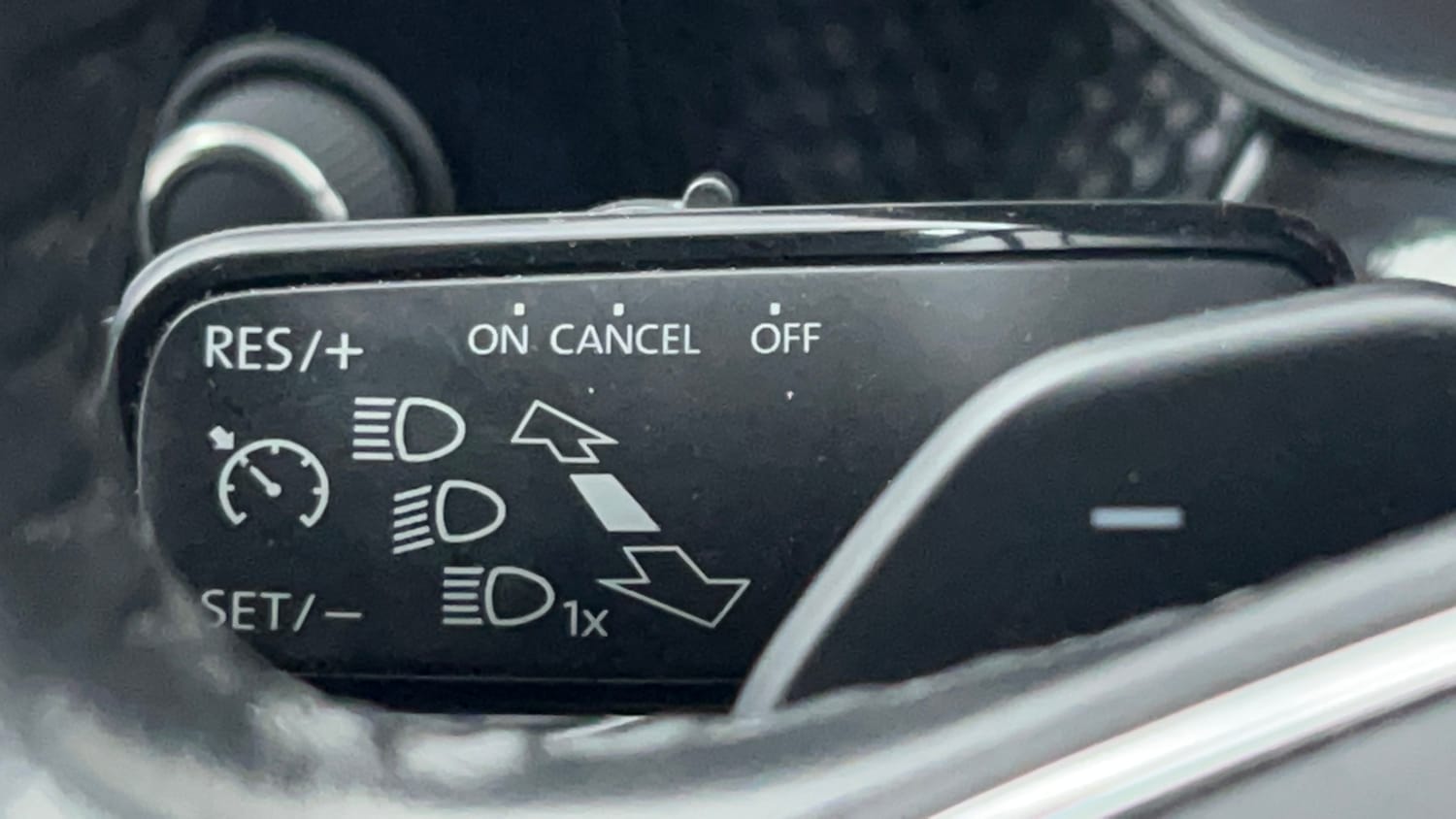 Used 2022 Skoda Kushaq Style 1.5L TSI DSG (6 Airbags) Petrol Automatic top_features Cruise control