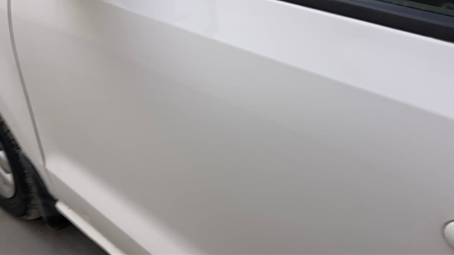 Used 2015 Volkswagen Polo Comfortline 1.2L (P) Petrol Manual dents MINOR SCRATCH