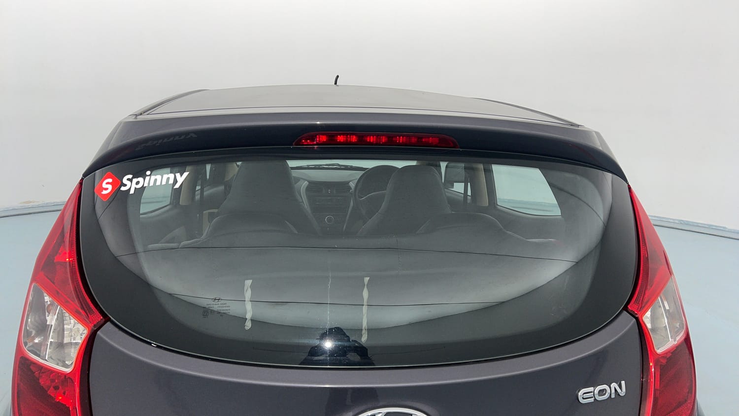 Used 2017 Hyundai Eon Era + Petrol Manual exterior BACK WINDSHIELD VIEW