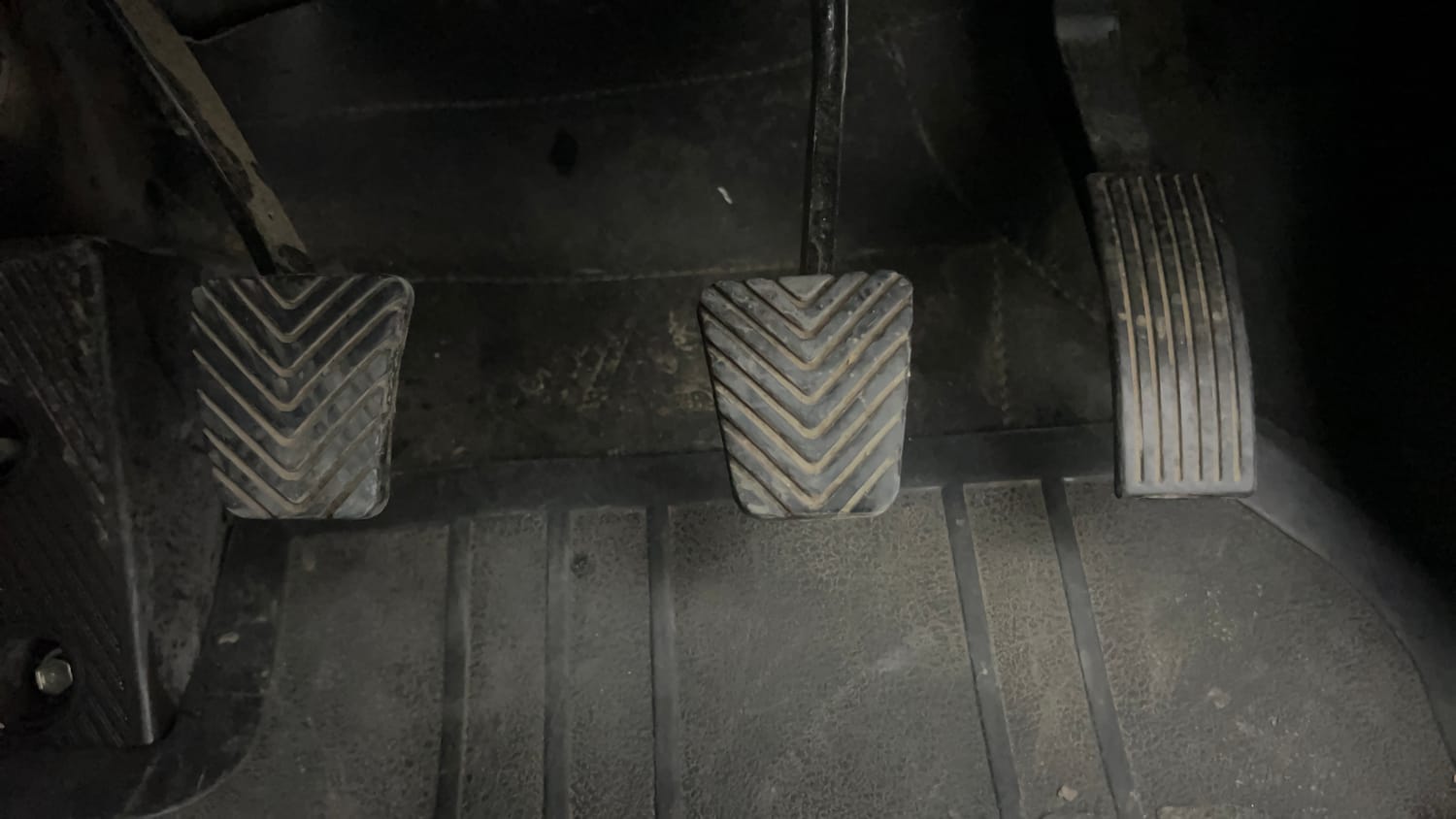 Used 2015 Hyundai Elite i20 Asta 1.2 Petrol Manual interior PEDALS VIEW