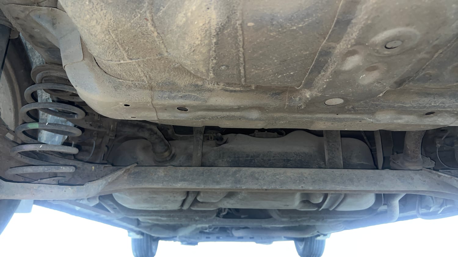 Used 2016 Honda City VX CVT Petrol Automatic extra REAR UNDERBODY VIEW (TAKEN FROM REAR)