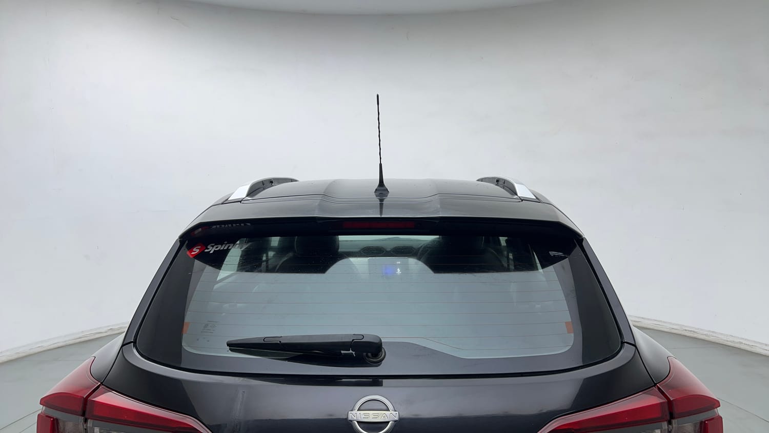 Used 2021 Nissan Magnite XV Turbo CVT Petrol Automatic exterior BACK WINDSHIELD VIEW
