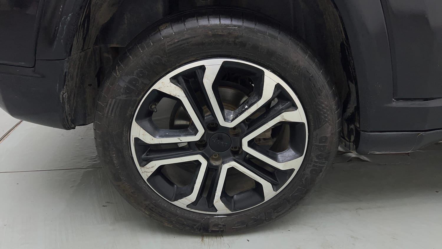 Used 2021 Jeep Compass Model S (O) Diesel 4x4 AT Diesel Automatic tyres RIGHT REAR TYRE RIM VIEW
