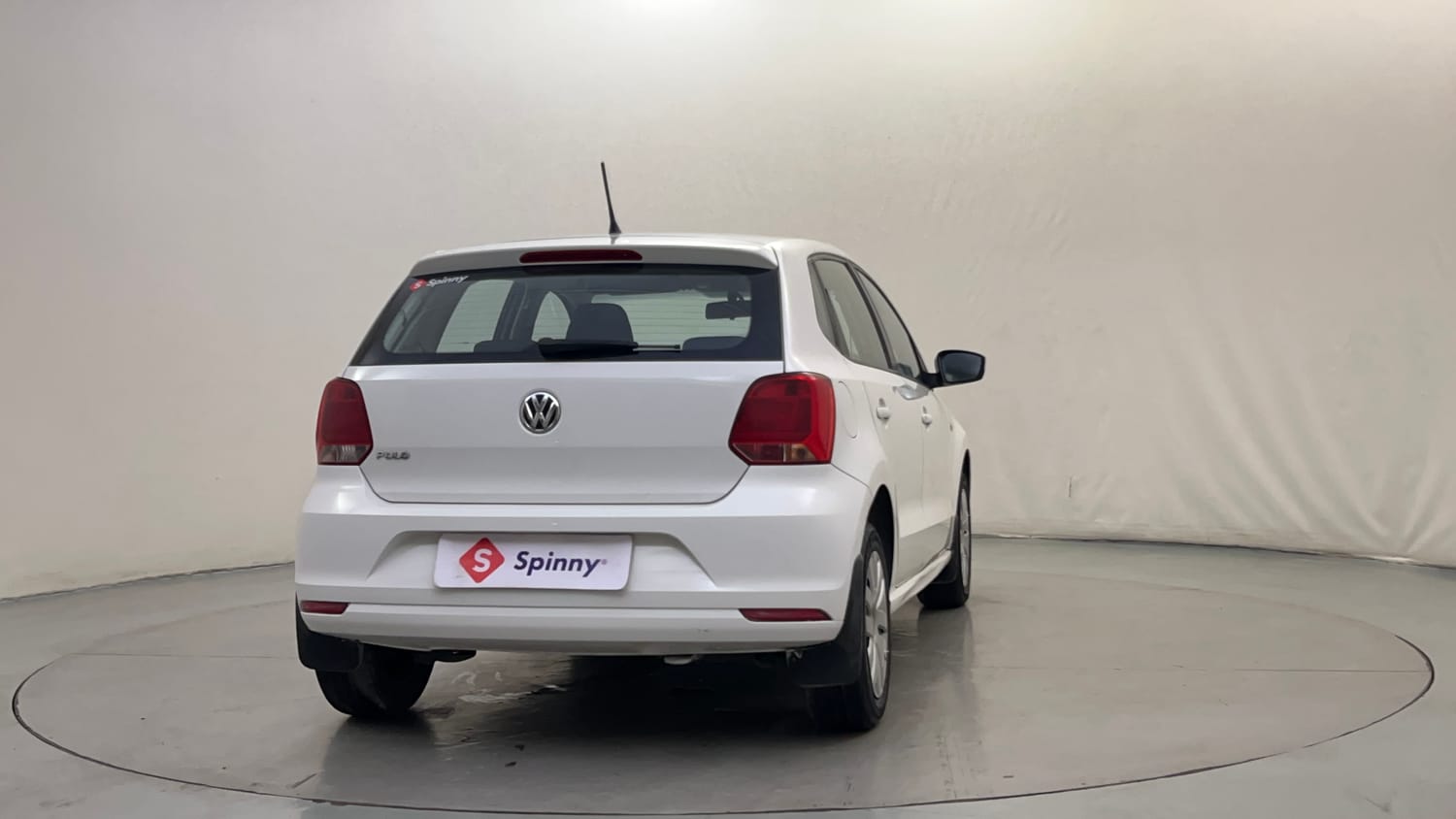 Used 2015 Volkswagen Polo Comfortline 1.2L (P) Petrol Manual exterior RIGHT REAR CORNER VIEW