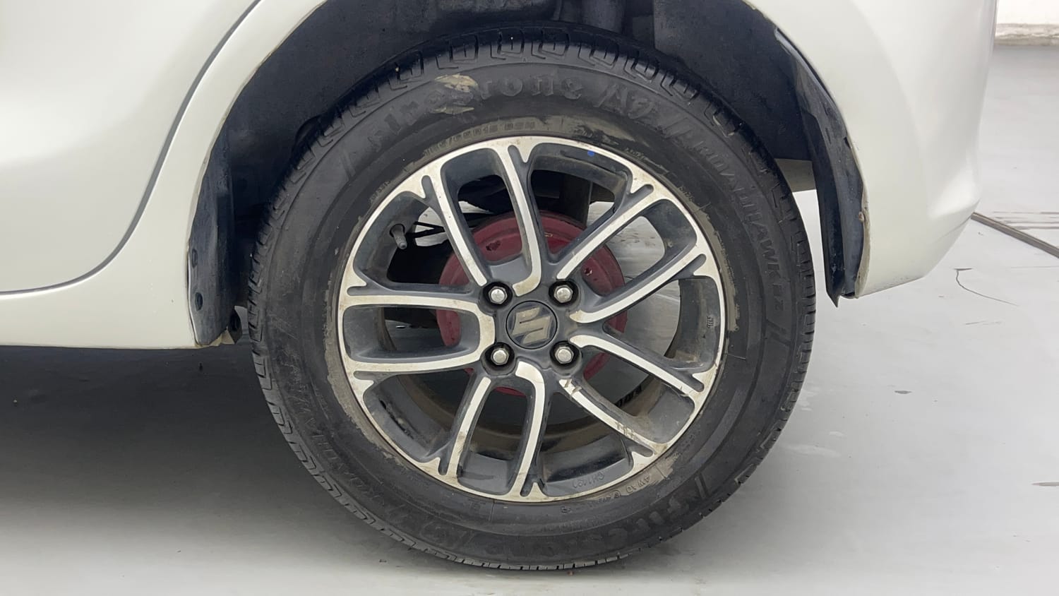 Used 2018 Maruti Suzuki Swift ZXi Plus Petrol Manual tyres LEFT REAR TYRE RIM VIEW