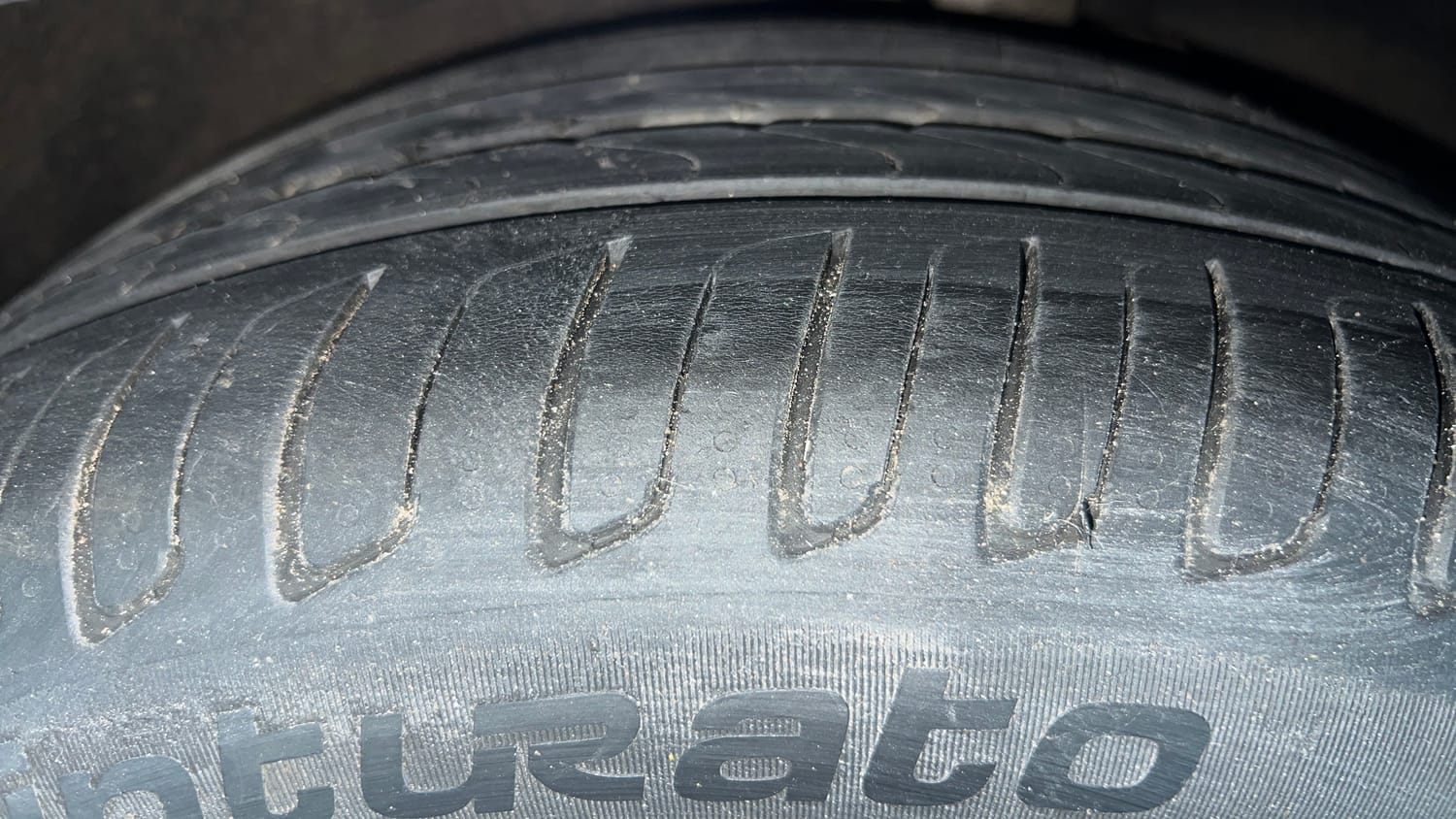 Used 2018 BMW 5 Series 520d Luxury Line Diesel Automatic tyres LEFT REAR TYRE TREAD VIEW