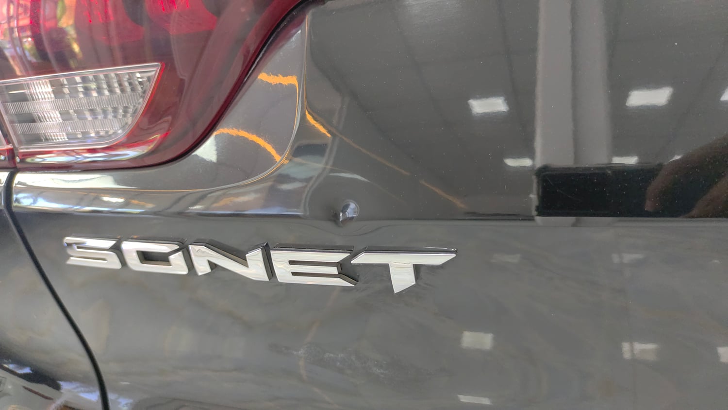 Used 2020 Kia Sonet GTX Plus 1.5 AT Diesel Automatic dents MINOR DENT
