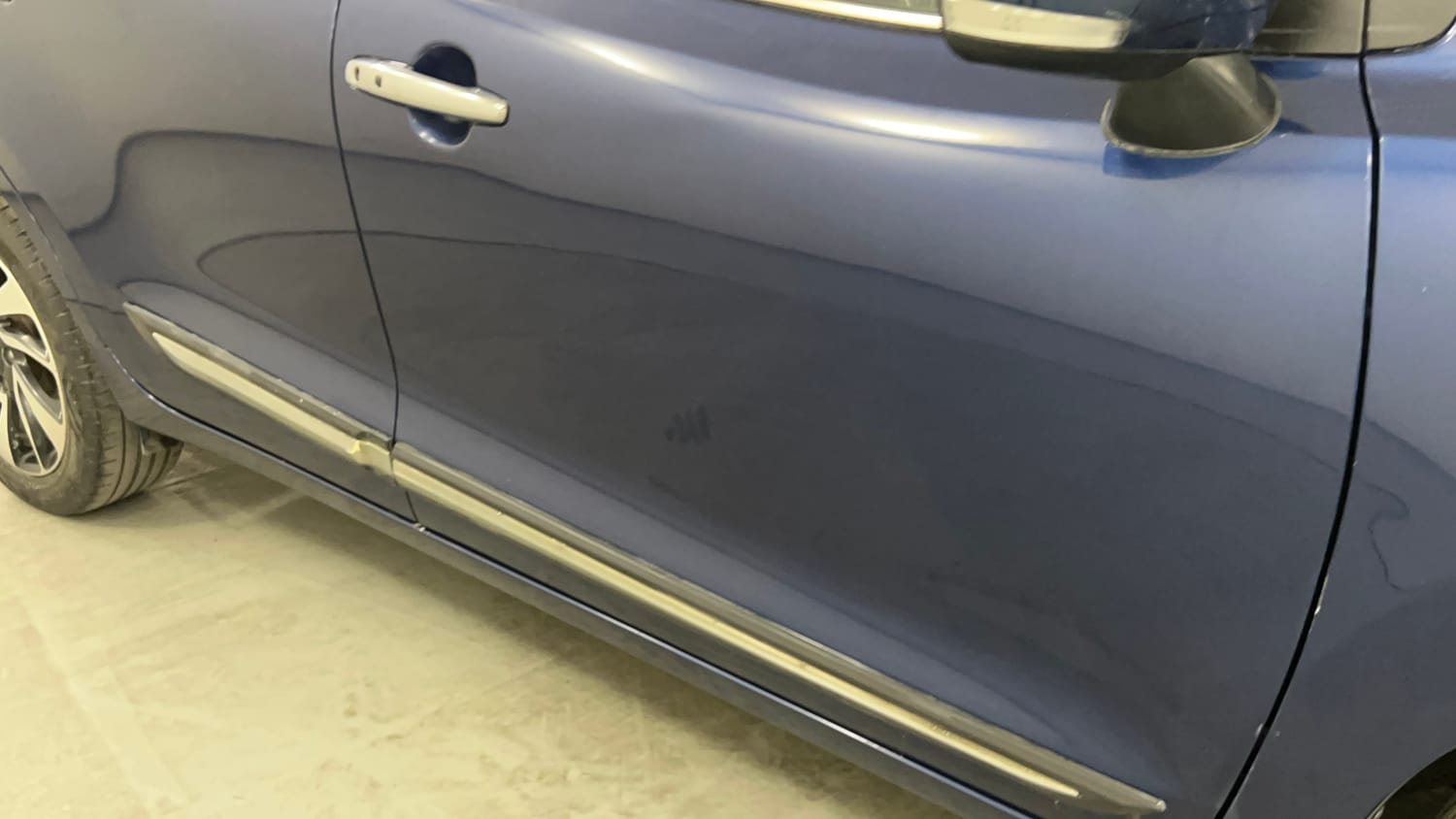 Used 2020 Maruti Suzuki Baleno Zeta Petrol Manual dents MINOR SCRATCH
