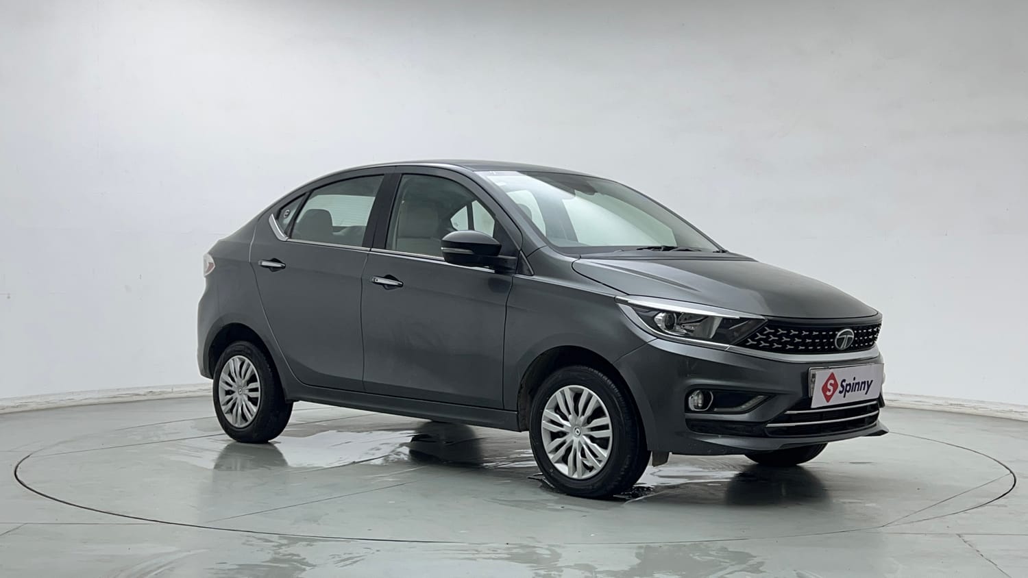 Used 2024 Tata Tigor XZA Plus iCNG Cng Automatic exterior RIGHT FRONT CORNER VIEW