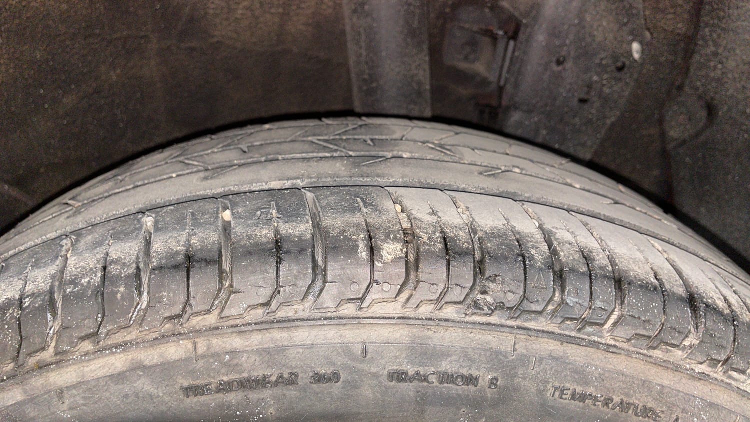 Used 2022 Hyundai i20 N Line N8 1.0 Turbo DCT Dual Tone Petrol Automatic tyres LEFT REAR TYRE TREAD VIEW