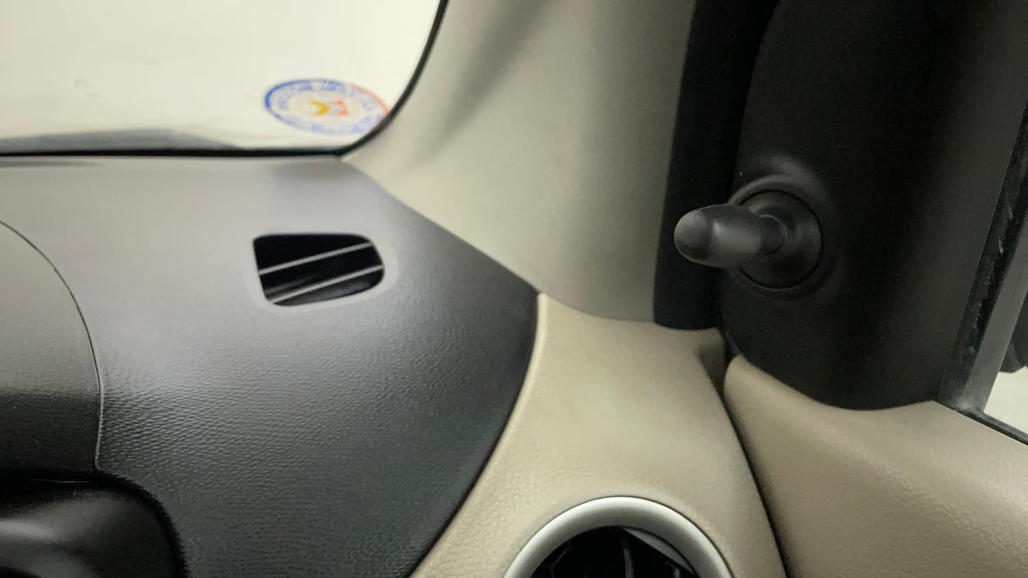 Used 2018 Maruti Suzuki Celerio VXi AMT Petrol Automatic top_features Adjustable ORVM