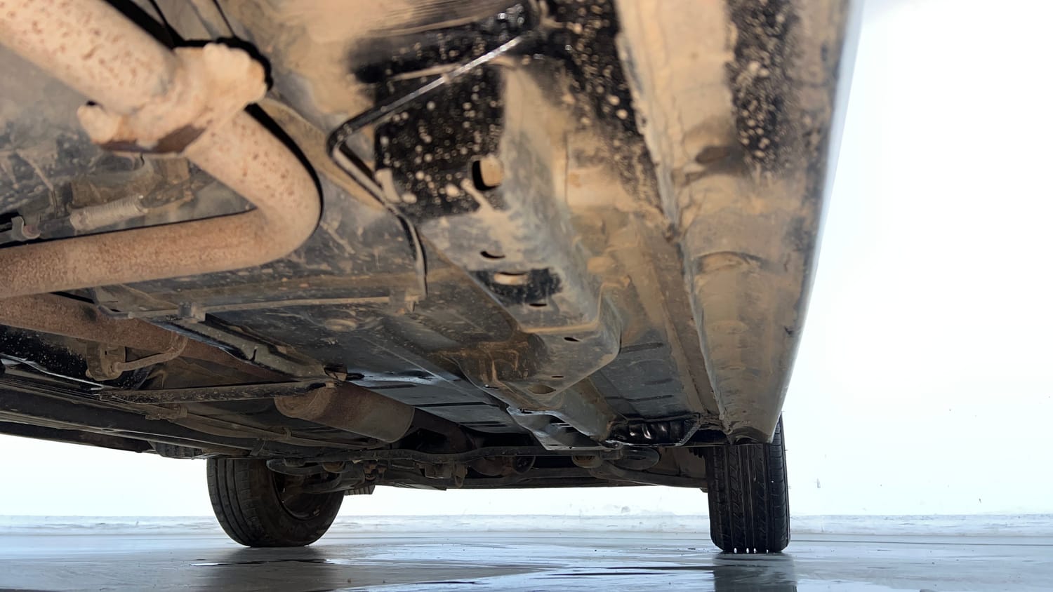 Used 2024 Tata Tigor XZA Plus iCNG Cng Automatic extra REAR RIGHT UNDERBODY VIEW