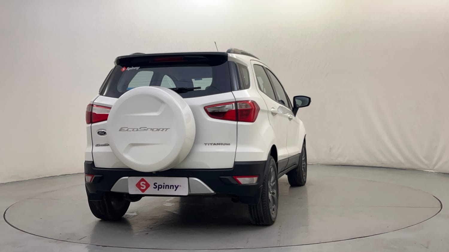 Used 2016 Ford EcoSport Titanium 1.5L Ti-VCT AT Petrol Automatic exterior RIGHT REAR CORNER VIEW