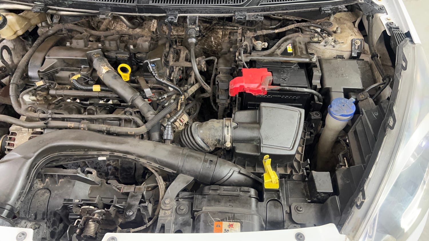 Used 2019 Ford Figo Titanium 1.2 Ti-VCT MT Petrol Manual engine ENGINE LEFT SIDE VIEW