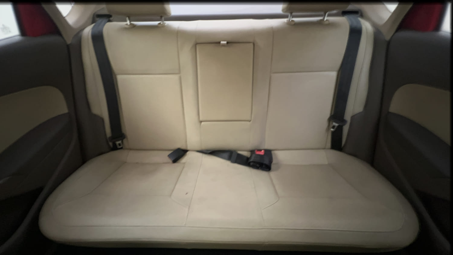Used 2015 Skoda Rapid 1.6 MPI Elegance Plus Petrol Manual interior REAR SEAT CONDITION VIEW