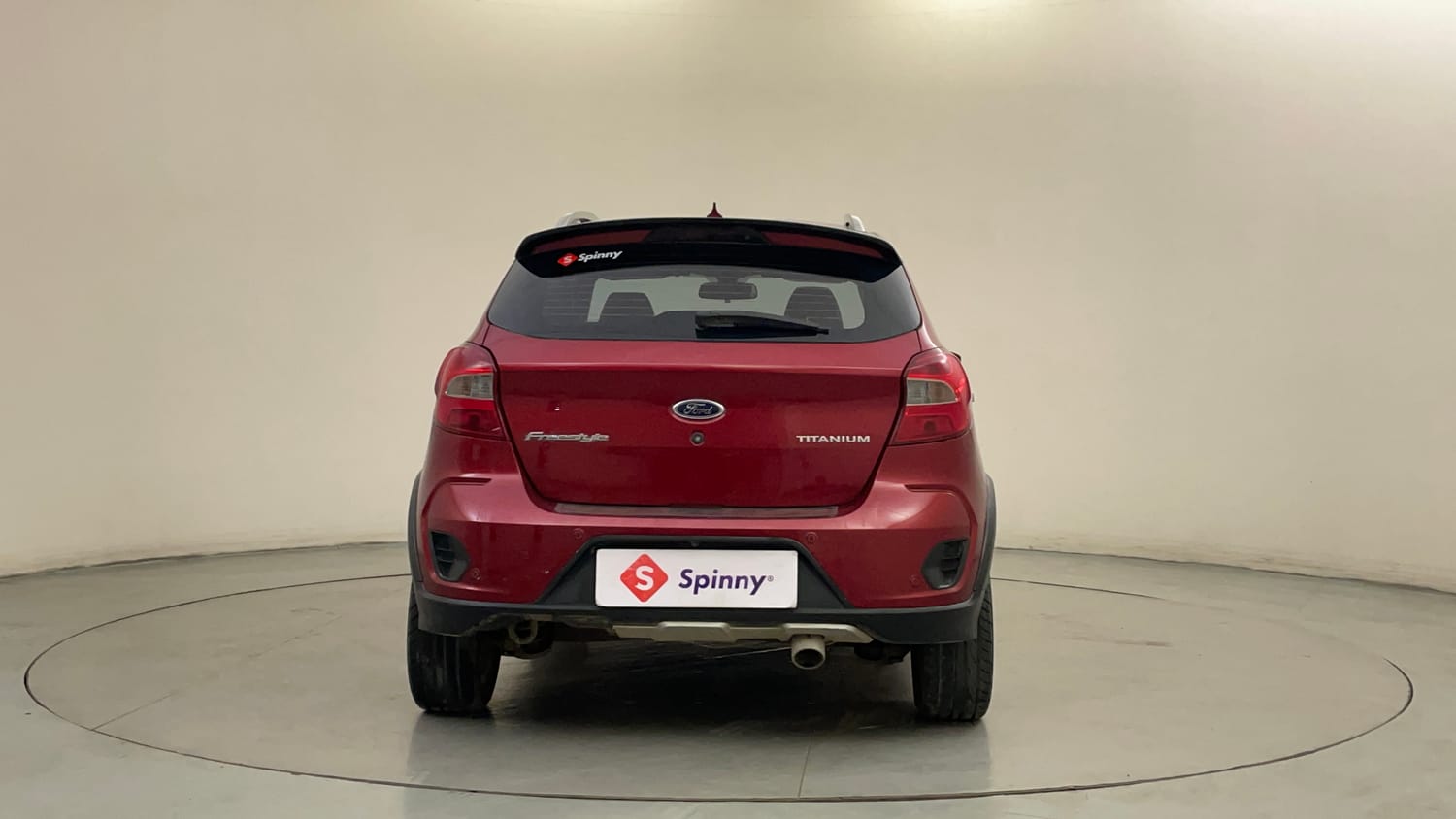 Used 2019 Ford Freestyle Titanium 1.2 Ti-VCT Petrol Manual exterior BACK VIEW