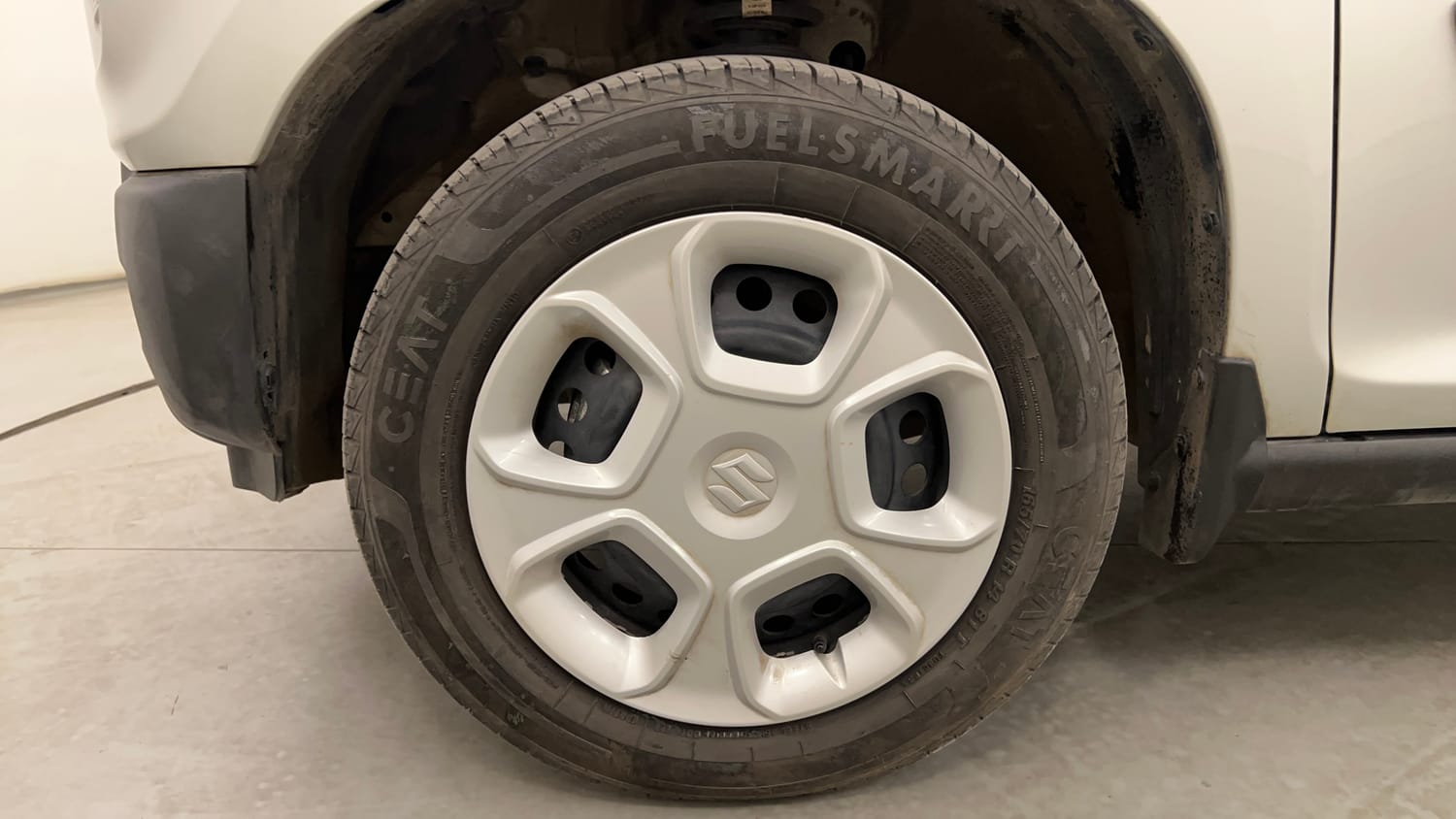 Used 2024 Maruti Suzuki S-Presso VXi (O) AMT Petrol Automatic tyres LEFT FRONT TYRE RIM VIEW