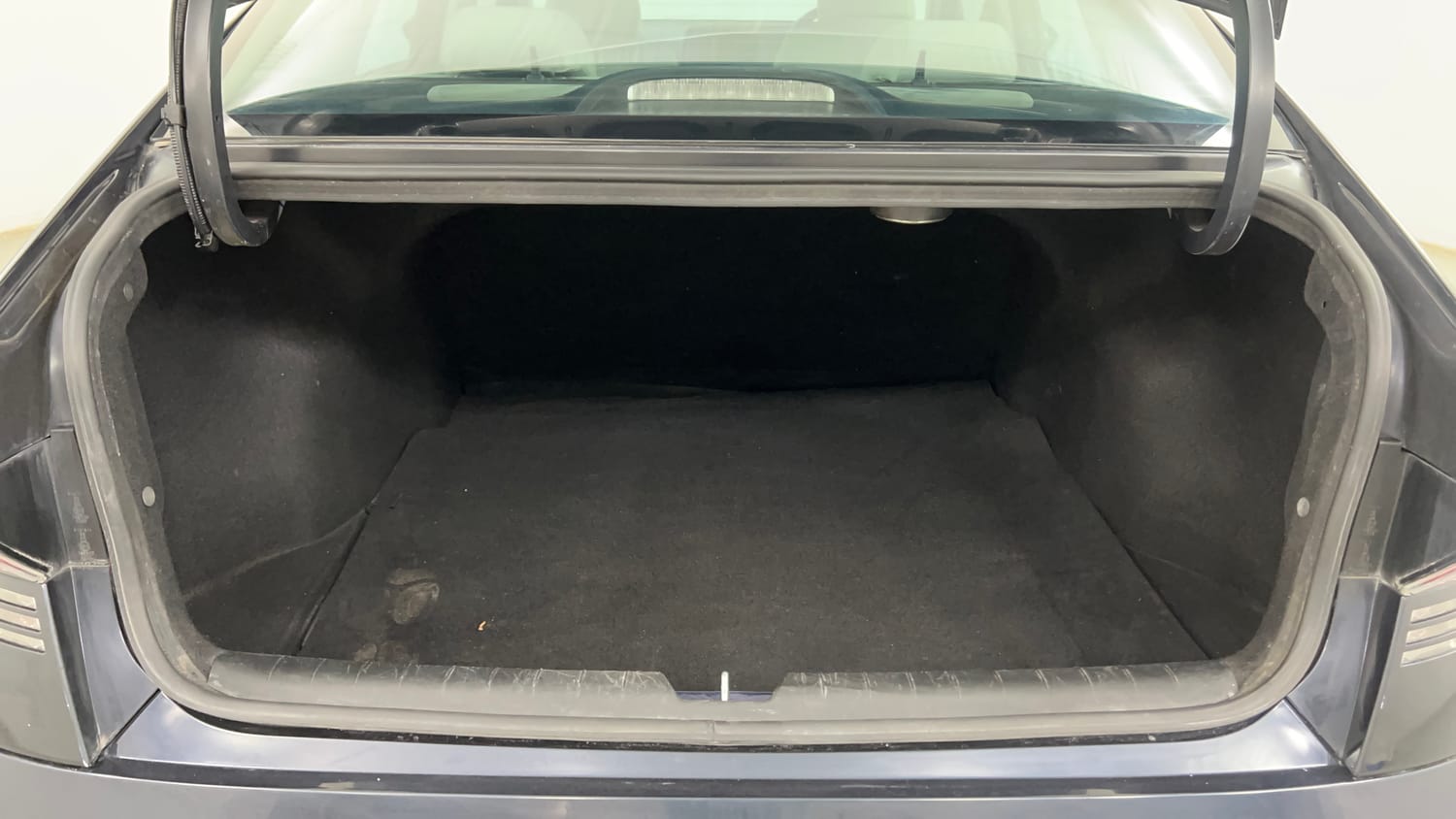 Used 2023 Hyundai Verna SX (O) 1.5 Petrol IVT Petrol Automatic interior DICKY INSIDE VIEW