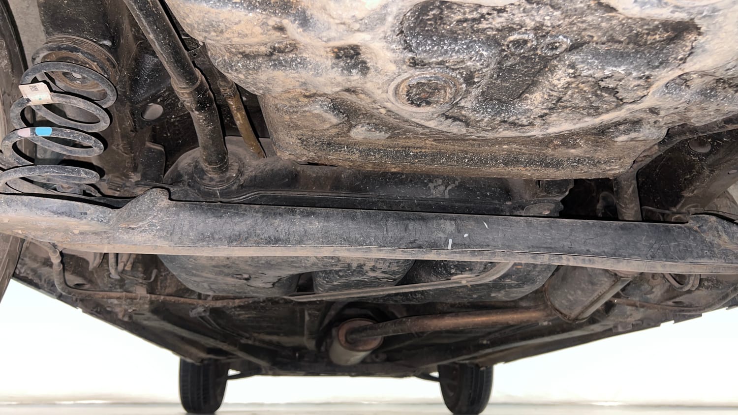 Used 2020 Maruti Suzuki S-Presso VXi (O) AMT Petrol Automatic extra REAR UNDERBODY VIEW (TAKEN FROM REAR)