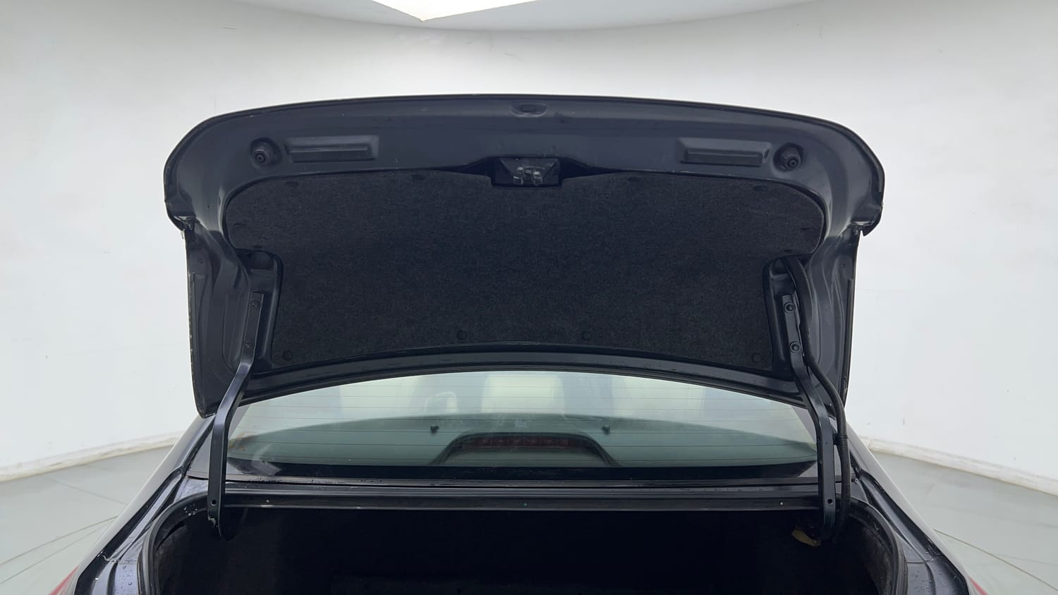 Used 2022 Honda City ZX CVT Petrol Petrol Automatic interior DICKY DOOR OPEN VIEW